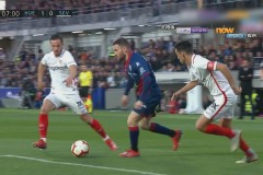 内马尔西甲生涯：巴塞罗那辉煌与2.22亿欧元转会巴黎